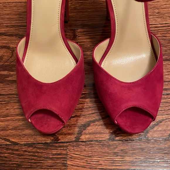 Michael Kors Shoes - Picture 4 of 9